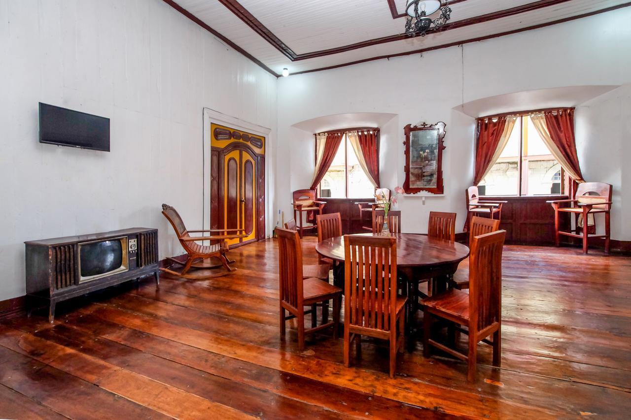 Zen Rooms Calle Crisologo Vigan Zewnętrze zdjęcie