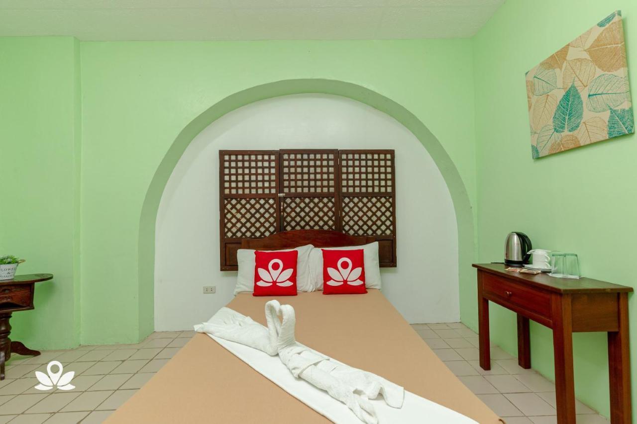 Zen Rooms Calle Crisologo Vigan Zewnętrze zdjęcie