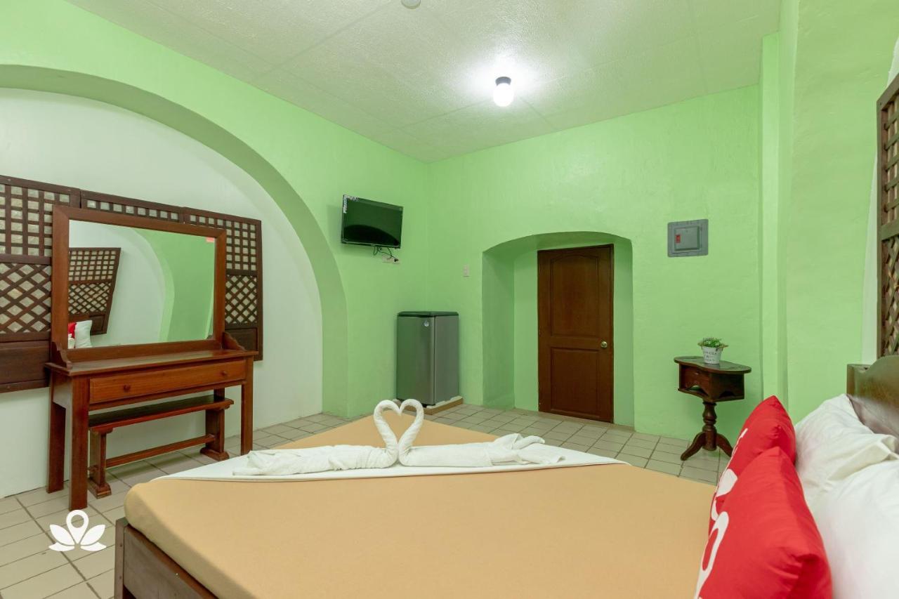 Zen Rooms Calle Crisologo Vigan Zewnętrze zdjęcie